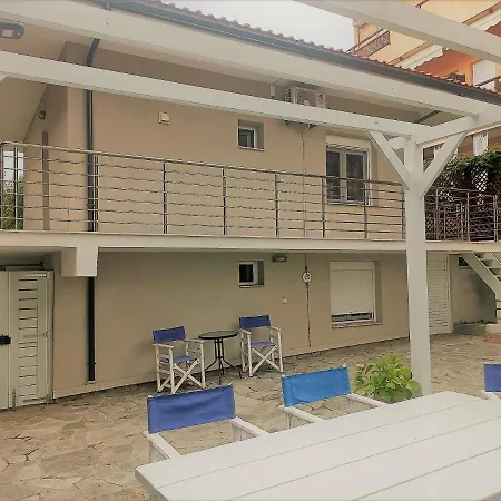 Appartement Spitaki *